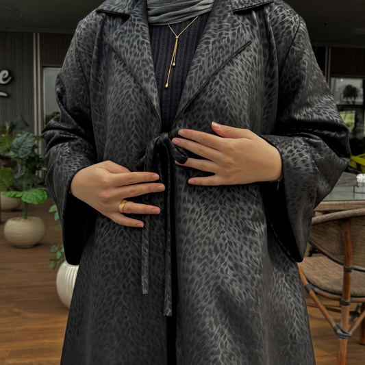 Velora Abaya